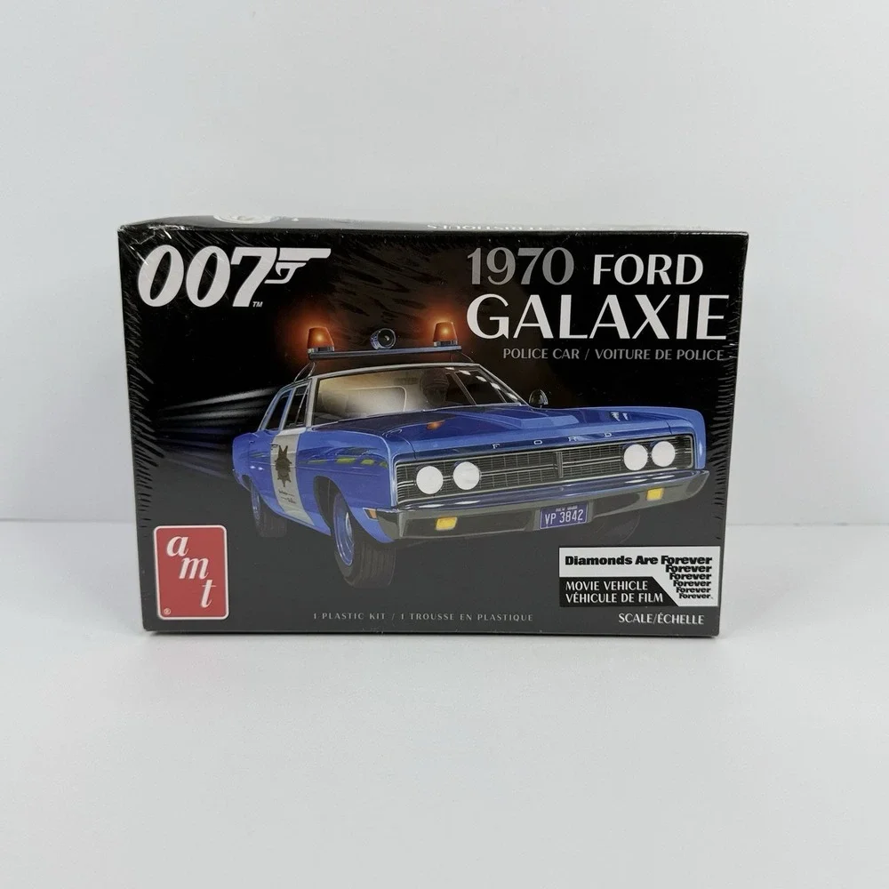 AMT 1970 Ford Galaxie Police Car 007 Model Kit 1:25 Scale AMT1172M/12 New Sealed